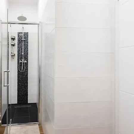 Urban Walls 5b Apartamento *