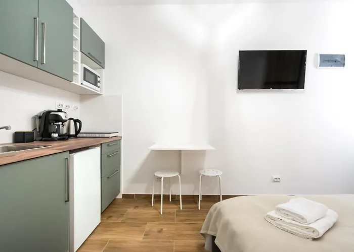 Apartment Urban Walls 5b Bukarest